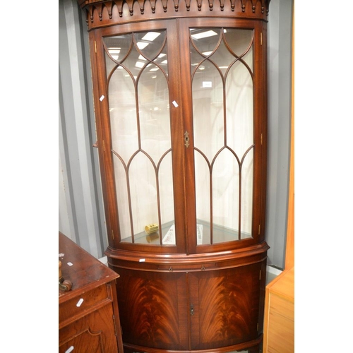 3019 - Mahogany Corner Cabinet