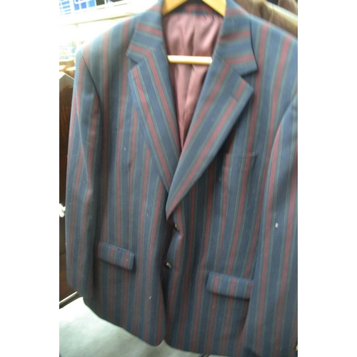 3040 - Mens Brook Taverner Suit Jacket Size 48