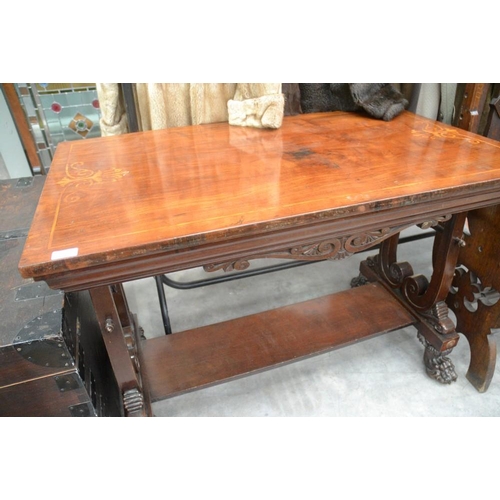 3048 - Victorian Mahogany Inlaid Table Supported on 4 Claw Feet