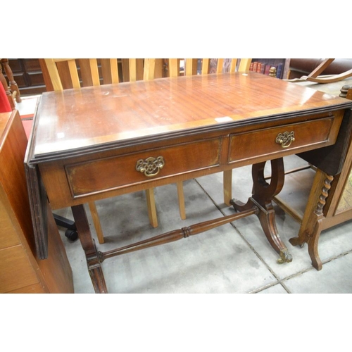 3192 - Mahogany Sofa Table