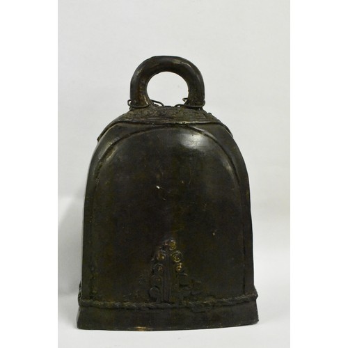 1524 - Antique Tibetan Bronze Bell, approx 19cm tall.