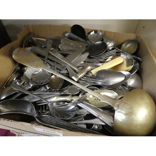 1010 - Box - Silverplated & Other Cutlery.