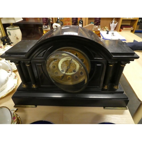 1421 - Large Victorian Slate Mantel Clock.