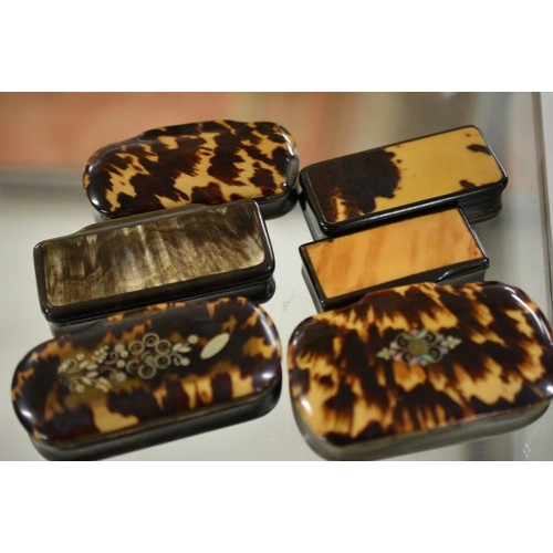 2166 - Six Antique Snuff Boxes, Horn & Tortoiseshell.