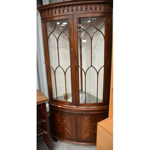 3023 - Mahogany Corner Cabinet