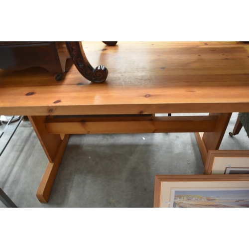 3045 - Pine Dining Table