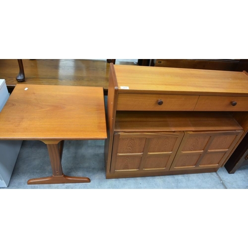 3058 - Parker Knoll Teak Sideboard & Occasional Table