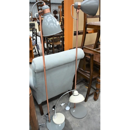 3124 - Pair Of Dar Spot Lamps & Desk Lamp