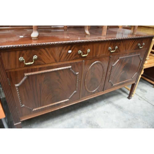 3133 - Edwardian Mahogany Sideboard