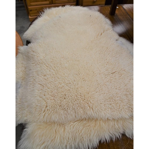 3220 - 2 Sheepskin Rugs