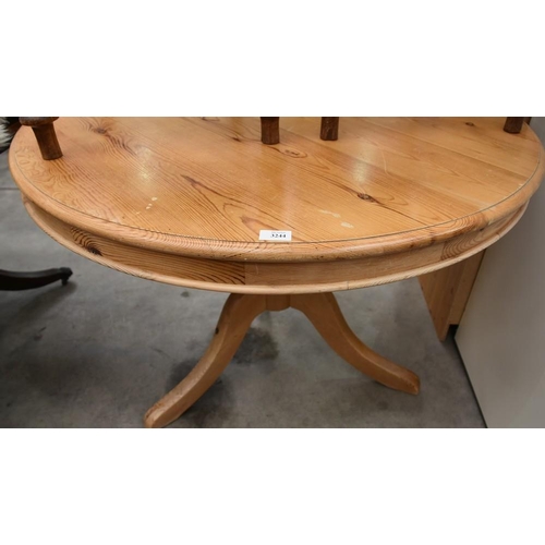 3244 - Pine Circular Dining Table