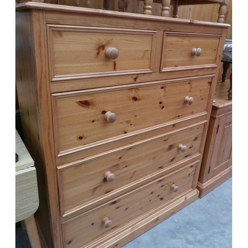 3310 - Pine 2 Over 3 Drawer Chest