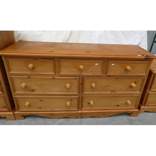 3365 - Pine 3 over 4 Drawer Chest