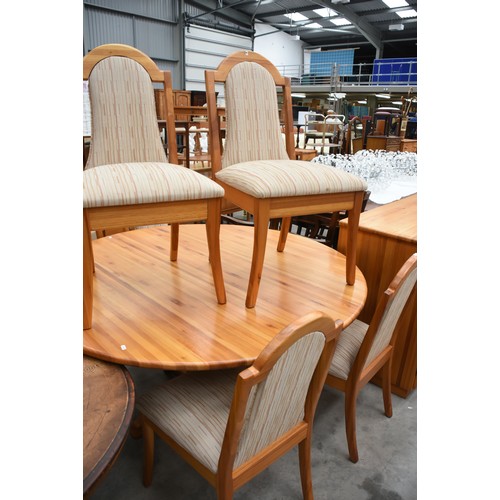 3343 - Yew Circular Dining Table, 6 Chairs & Sideboard