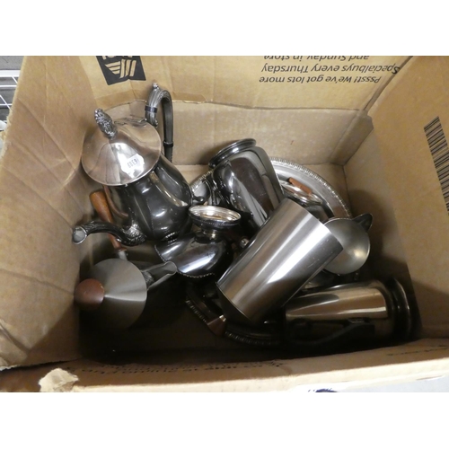 1650 - Box - Assorted Silverplate & Stainless Steel Items.