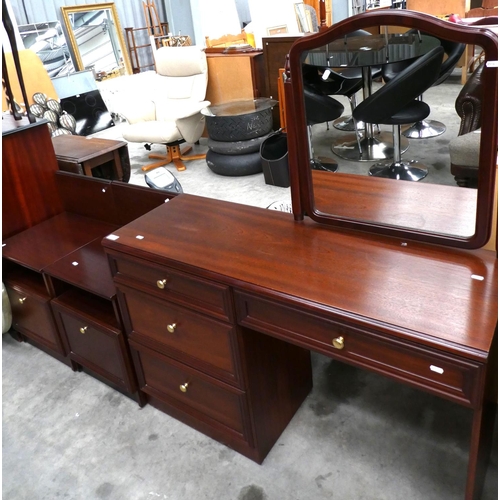 3242 - Mahogany Dressing Table with a Pair of Matching Bedsides