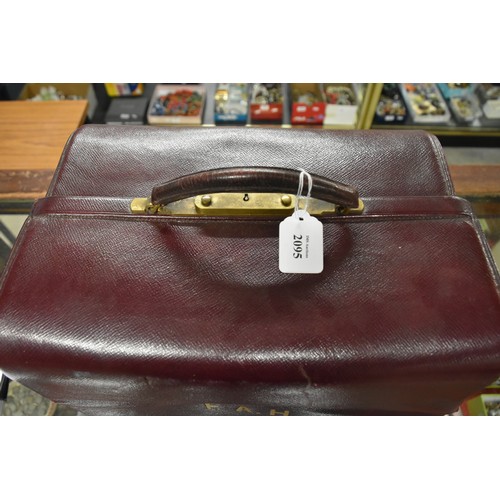 2095 - Maroon Coloured Leather Gladstone Type Bag, made by H. Greaves New Street Birmingham.