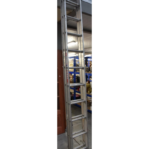 145 - Extending Ladders - 3.5m - 6.3m