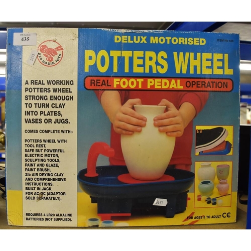 435 - Childs Motorised Potters Wheel