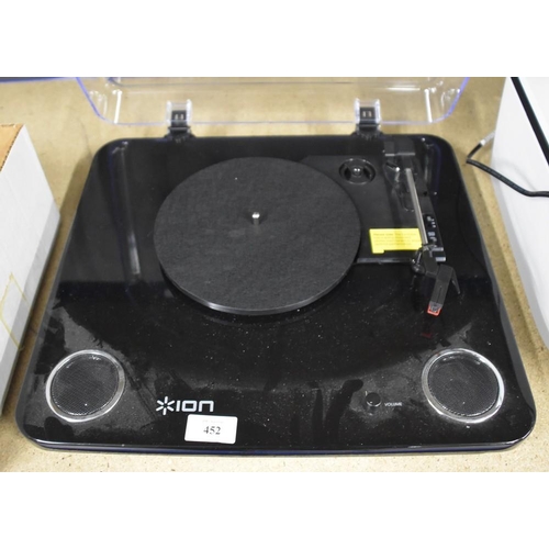 452 - ION Record Player