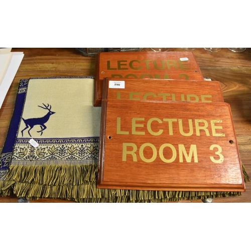 590 - Throw & 3 Lecture Room Signs