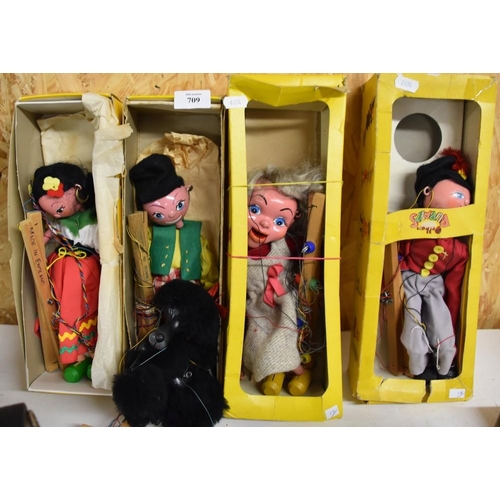 709 - 5 Pelham Puppets - Gypsy, Father, Girl, Fritzi & Poddle