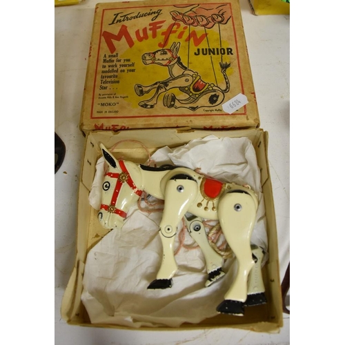 711 - Vintage 'Muffin the Mule' Finger Puppet in Original Box