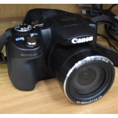 736 - Canon Power Shot Digital Camera