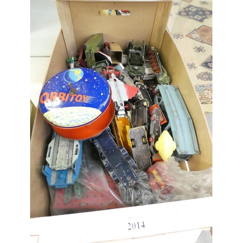 2014 - Box of Dinky Toys, Meccano etc.