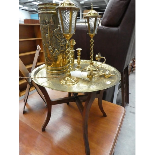 3076 - Brass Top Table, Candle Sticks, Lamps etc