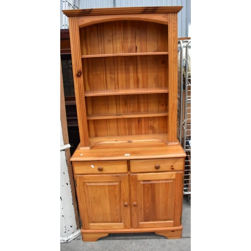 3543 - Pine Dresser