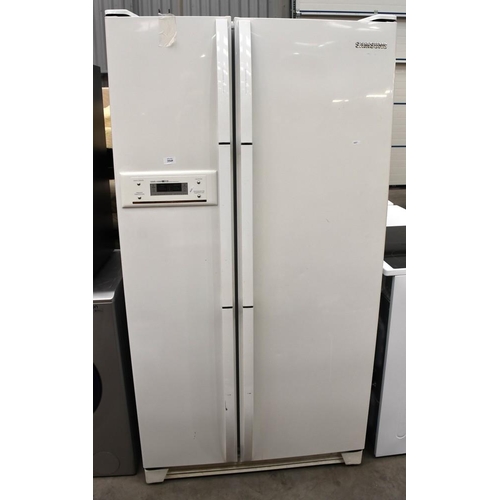 3549 - Samsung American Style Fridge Freezer