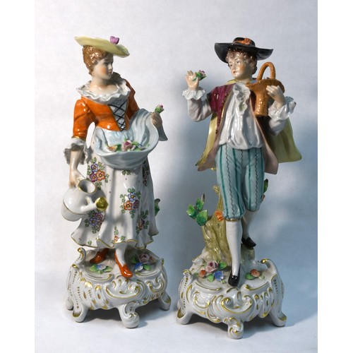 1249 - Pair of Continental Porcelain Figures and a Single Figure (tallest 21cm)