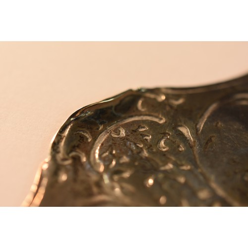 2150 - Chester Silver Tea Strainer, Maker BM. Embossed Decoration with Cherubs and Figures. (2.5 Ounces Tro... 