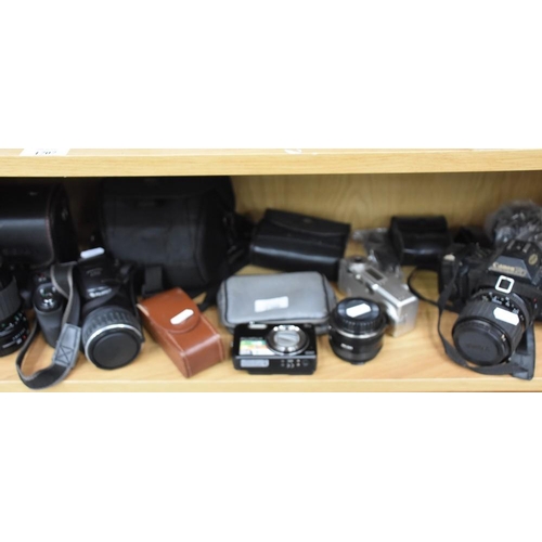 1708 - Quantity of Camera's - Fuji/Cannon/Minolta & Sigma Lens & Cases