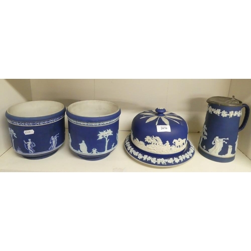 2070 - Wedgwood & Tunstall Blue Jasper Ware.