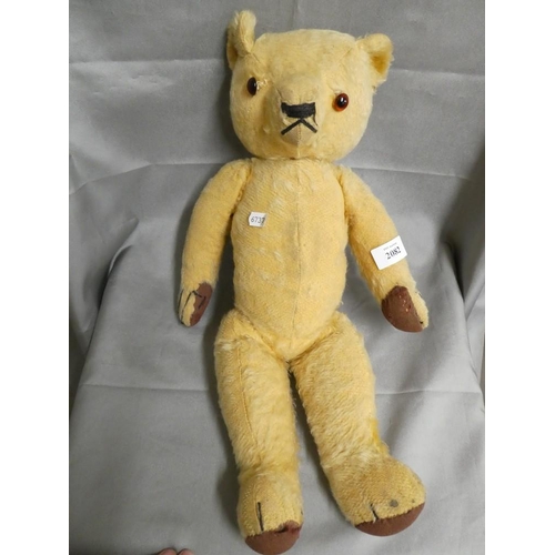 2082 - Vintage Plush Teddy Bear.