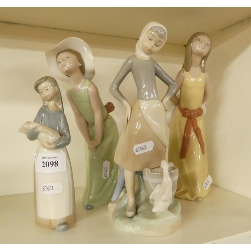 2098 - Four Lladro Figurines.