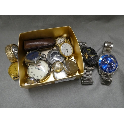 3320 - Small Box - Assorted Wrist & Pocketwatches.