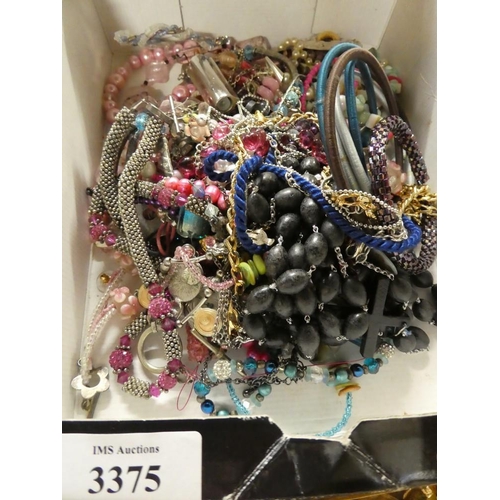 3375 - Box - Assorted Costume Jewellery.