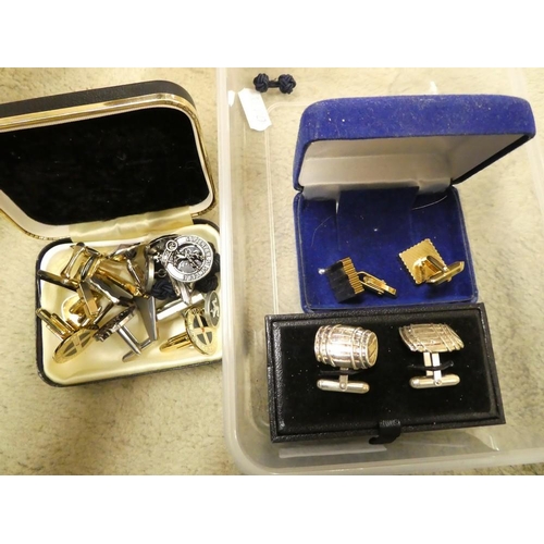 3381 - Lot of Cufflinks including Silver Novelty Barrel Cufflinks