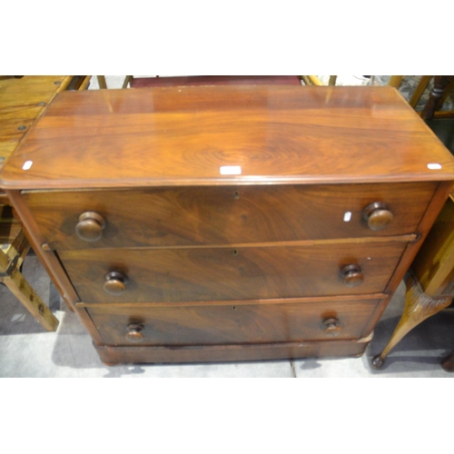 4076 - Victorian Mahogany 3 Drawer Chest