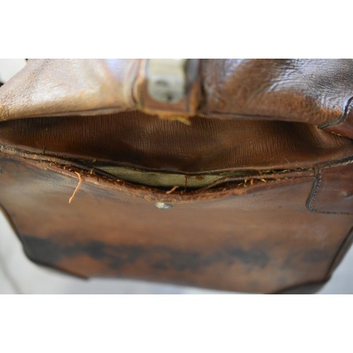 1195 - Large Gladstone Bag