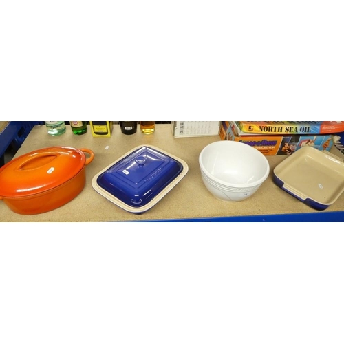 368 - Le Creuset Oven Dishes & Mixing Bowl