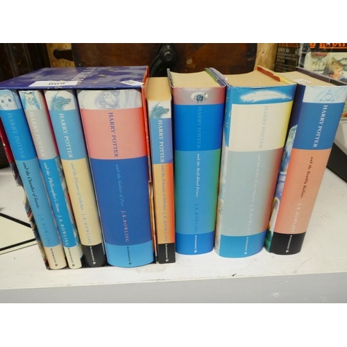 669 - Set of Harry Potter Books