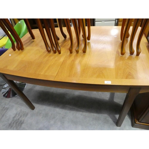 3079 - Vintage Teak Extending Dining Table