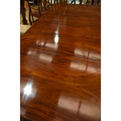 3210 - Fine Victorian Figured Mahogany Extending Dining Table With 3 Additional Leaves, canted corners, bea... 