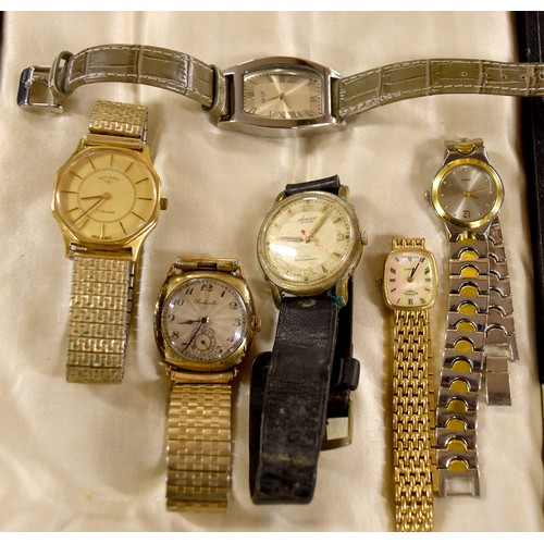 2142 - Box - Vintage Watches, Brooches, Costume Jewellery etc.