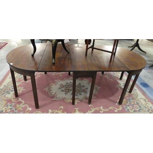 3104 - Antique Mahogany D/End Dining Table