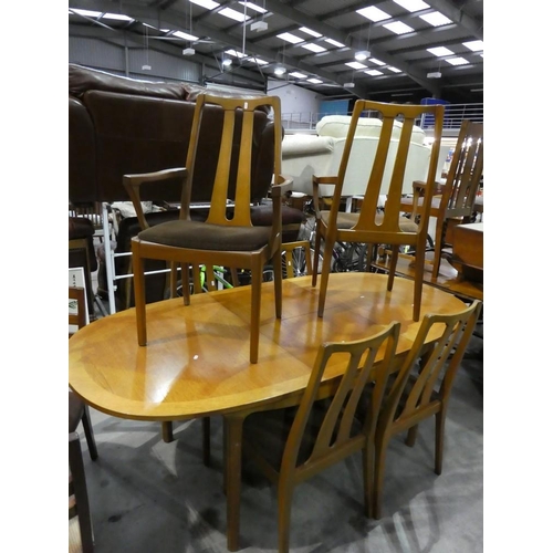 3181 - Vintage Nathan Teak Extending Dining Table and Six Chair
Length: 205
Height: 75
Depth: 100
Dimension... 